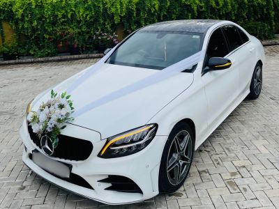 benz wedding car 2