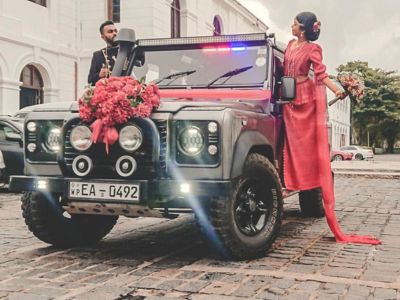 Defender Wedding Car 1