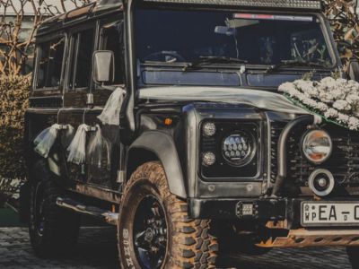 Defender Wedding Car 3